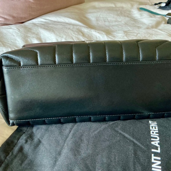 Saint Laurent Loulou medium quilted leather shoulder bag YSL - Picture 8 of 12